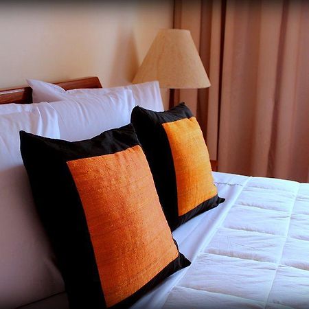 Boutique Cambo Hotel Siem Reap Exterior photo